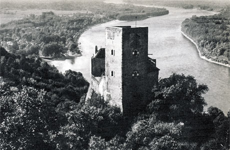 Zrúcaniny hradu Greifenstein - z knihy Dunaj - Donau - Duna
