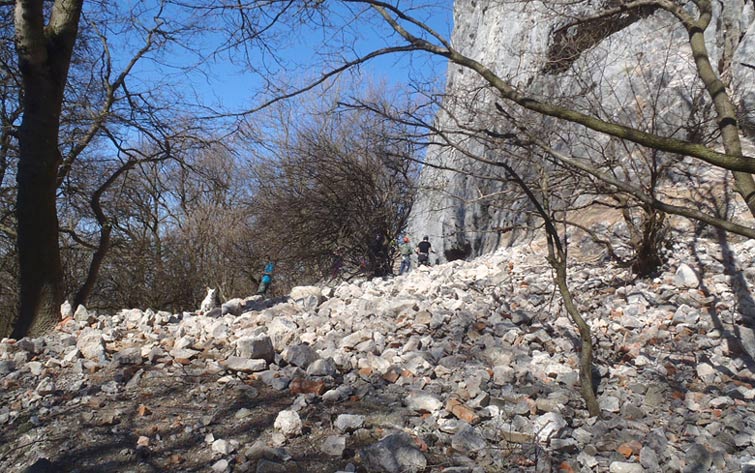 Falling masonry at Pajstun Castle (Male Karpaty)