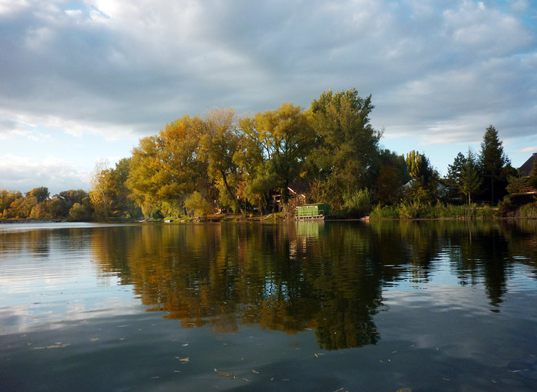 Fall in the Danube River branches, 2013