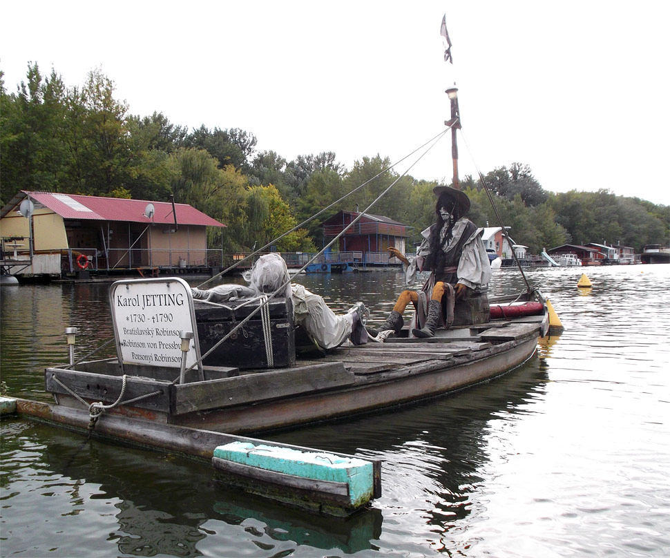 Robinson Karol Jetting v Jaroveckom ramene