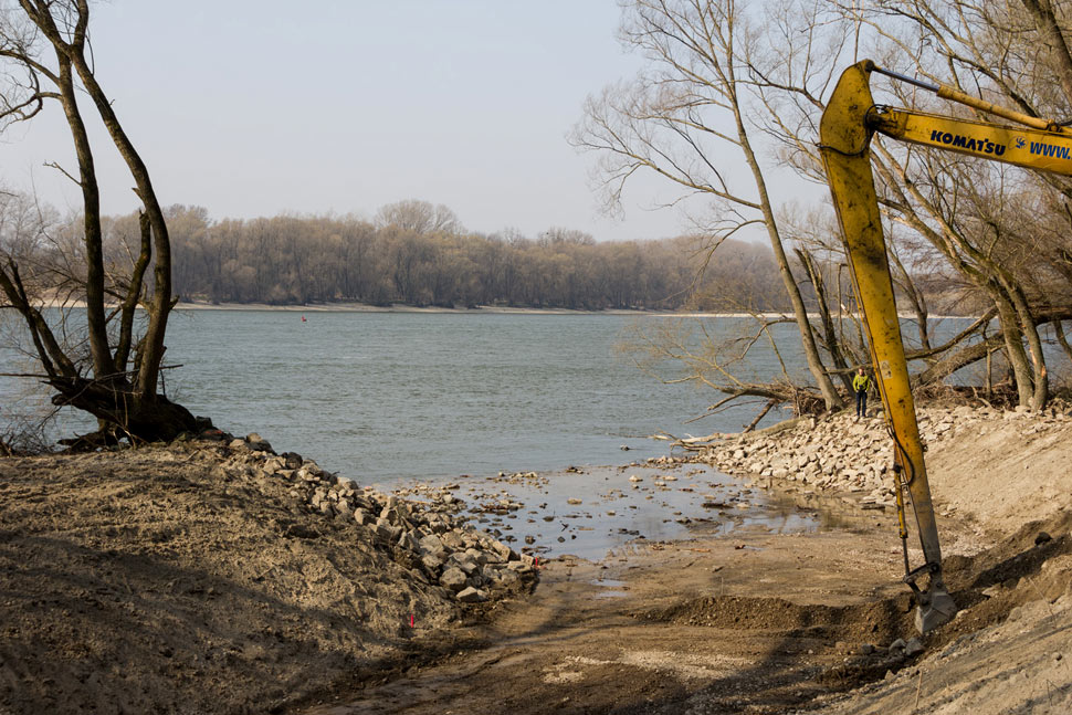 Devínske rameno čaká na vodu