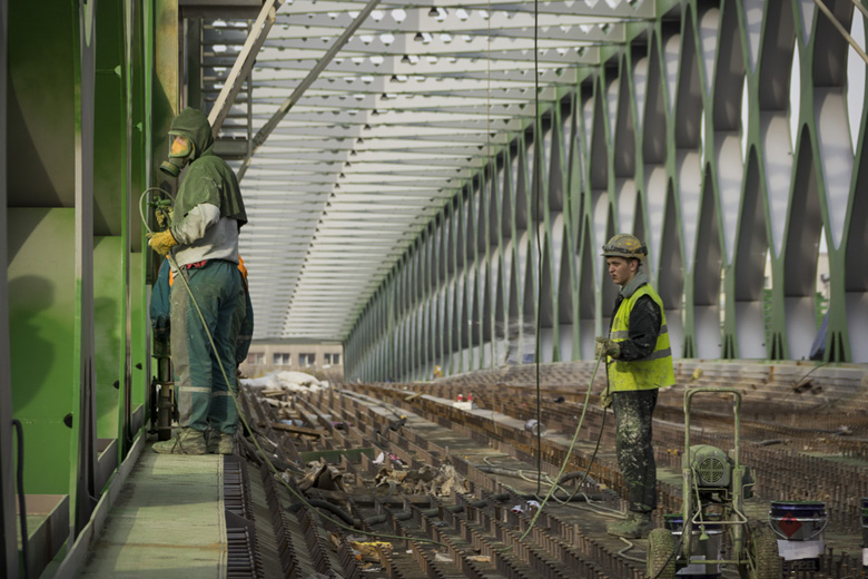 Na stavbe nového Starého mostu v Bratislave