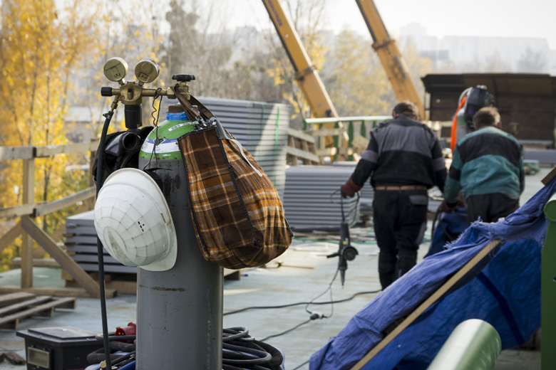 Na stavbe nového Starého mostu v Bratislave