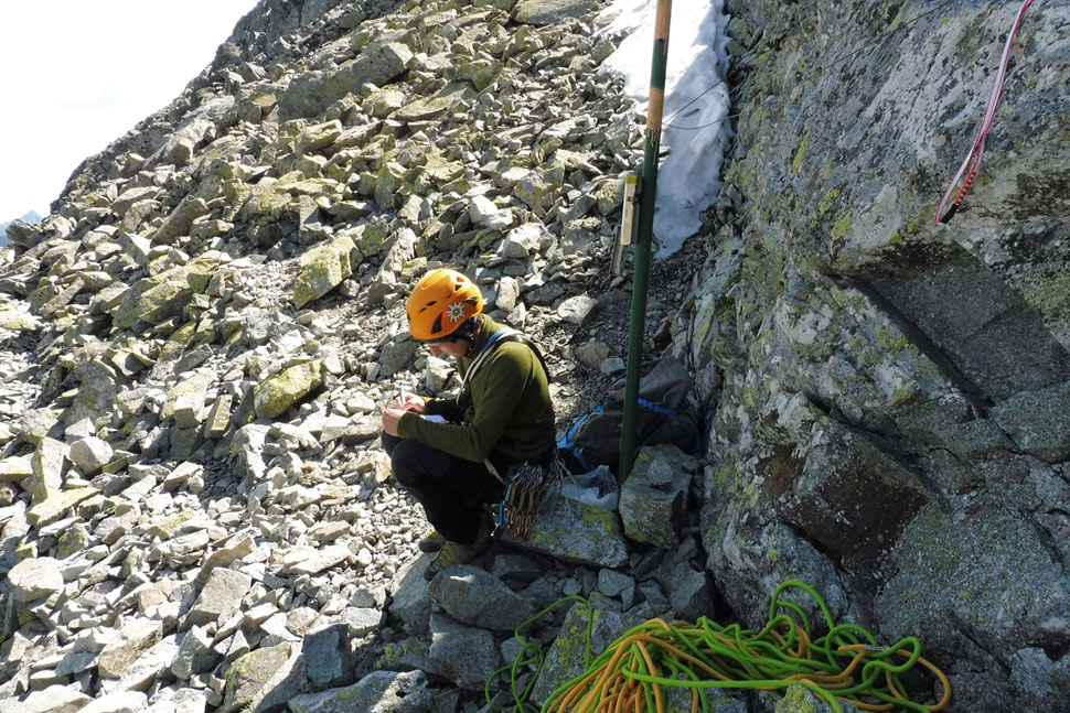 Zápis do vrcholovej knihy