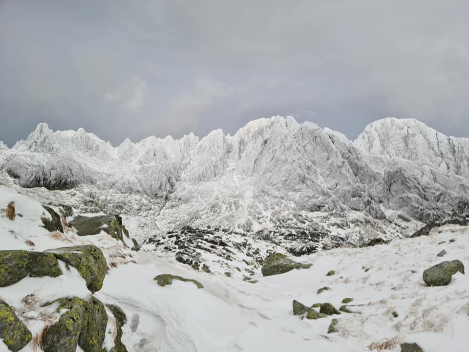 Macacie Veze Towers, Pysne Stity Peaks and Lomnicky Stit peak. December 5, 2020