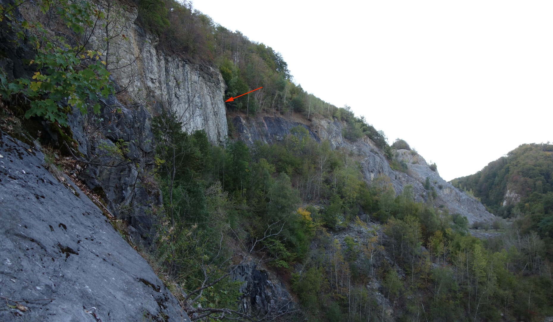 Šípkou je označený sektor Veštiareň