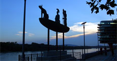 Mýtická loď Jaroslava Rónu - River Park, Bratislava