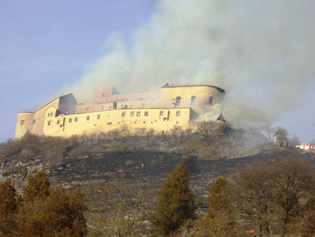 Požiar Hradu Krásna Hôrka - 10. 3. 2012