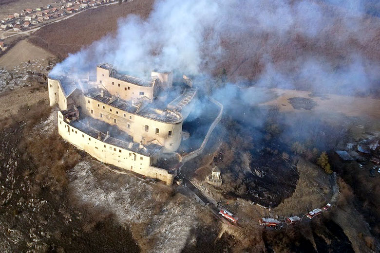 Krasna Horka Castle