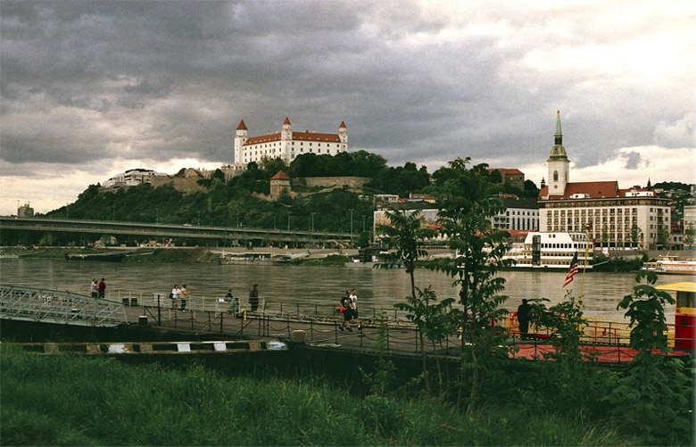 Pohľad na Bratislavu z Petržalky