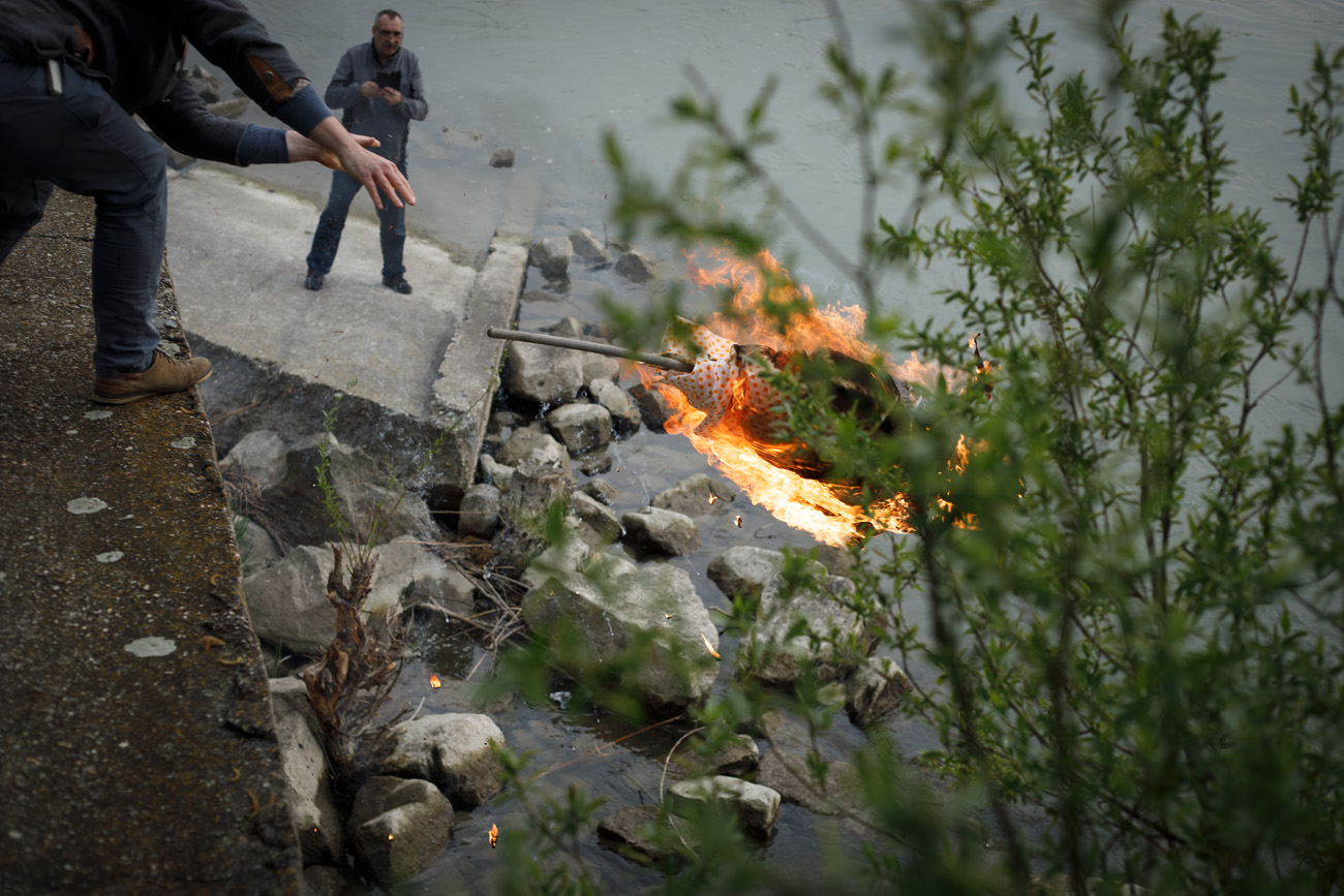 Šup s Kyselicou do Dunaja