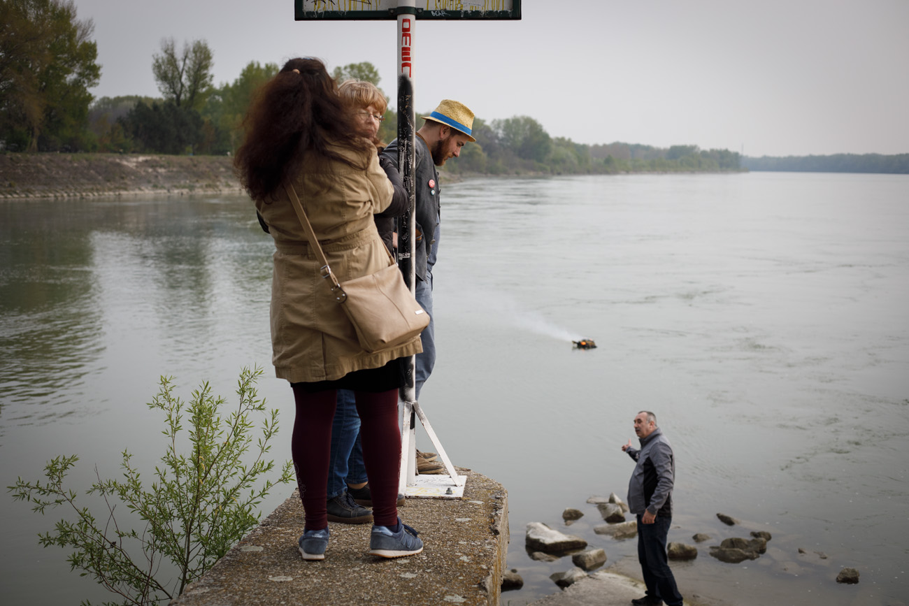 Šup s Kyselicou do Dunaja