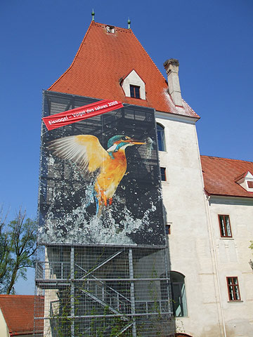 Veža s pútačom na výstavy na zámku Orth an der Donau