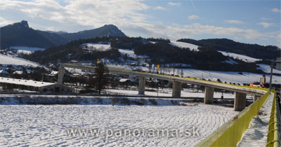 Construction of another four D1 motorway sections (25 km) which are expected to finalise the uninterrupted motorway connection between Bratislava and Kosice was launched by Prime Minister Robert Fico in Hricovske Podhradie (near Zilina) on Friday.