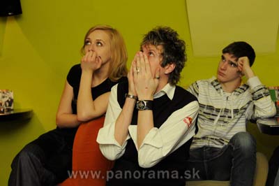 Ice hockey olympic semifinal: Slovakia was beaten by Canada team 3:2. Slovak fans in Banska Bystrica.