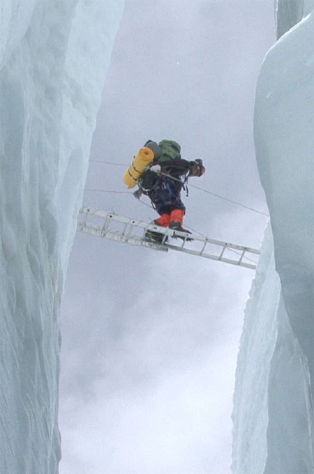 Cez trhliny na Evereste