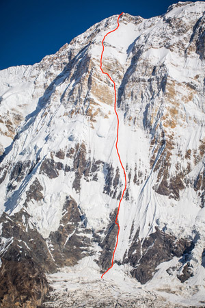 Ueli Steck - trasa jeho sólo výstupu na Annapurnu