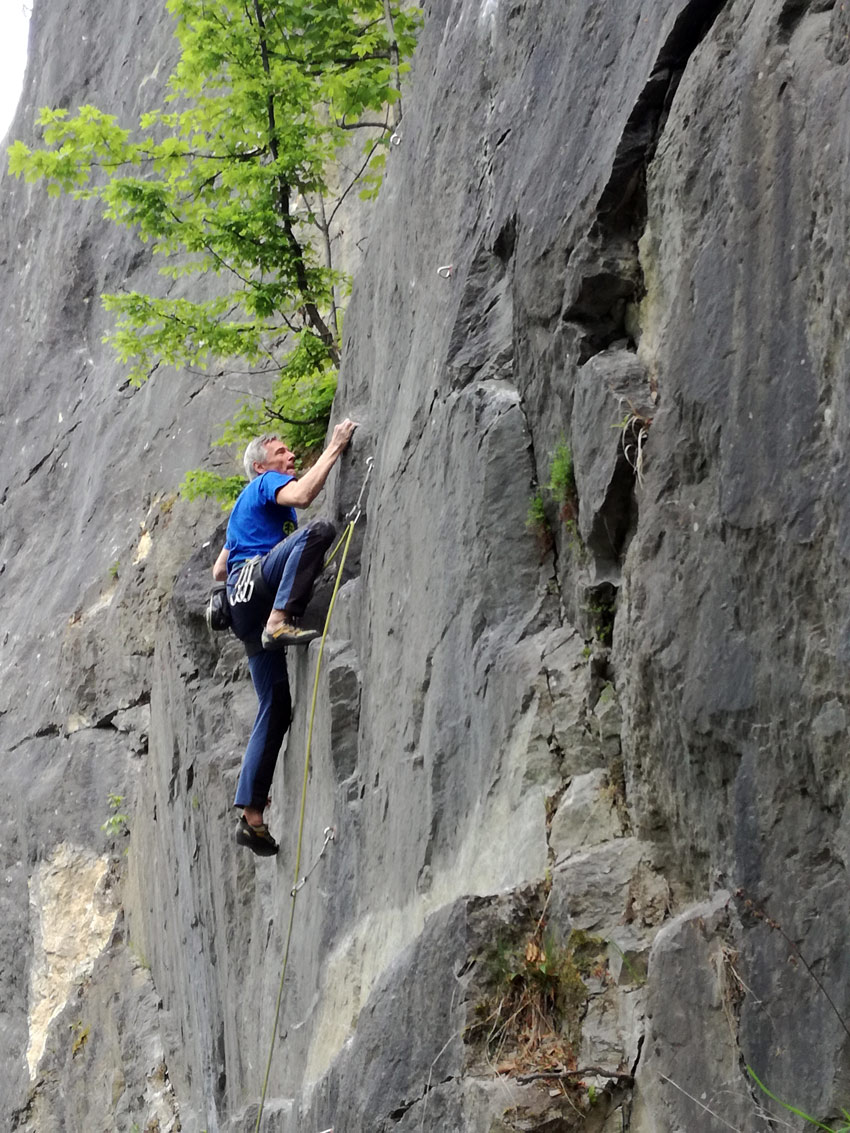 Climbing at Medved sector - Medene Hamre rocks