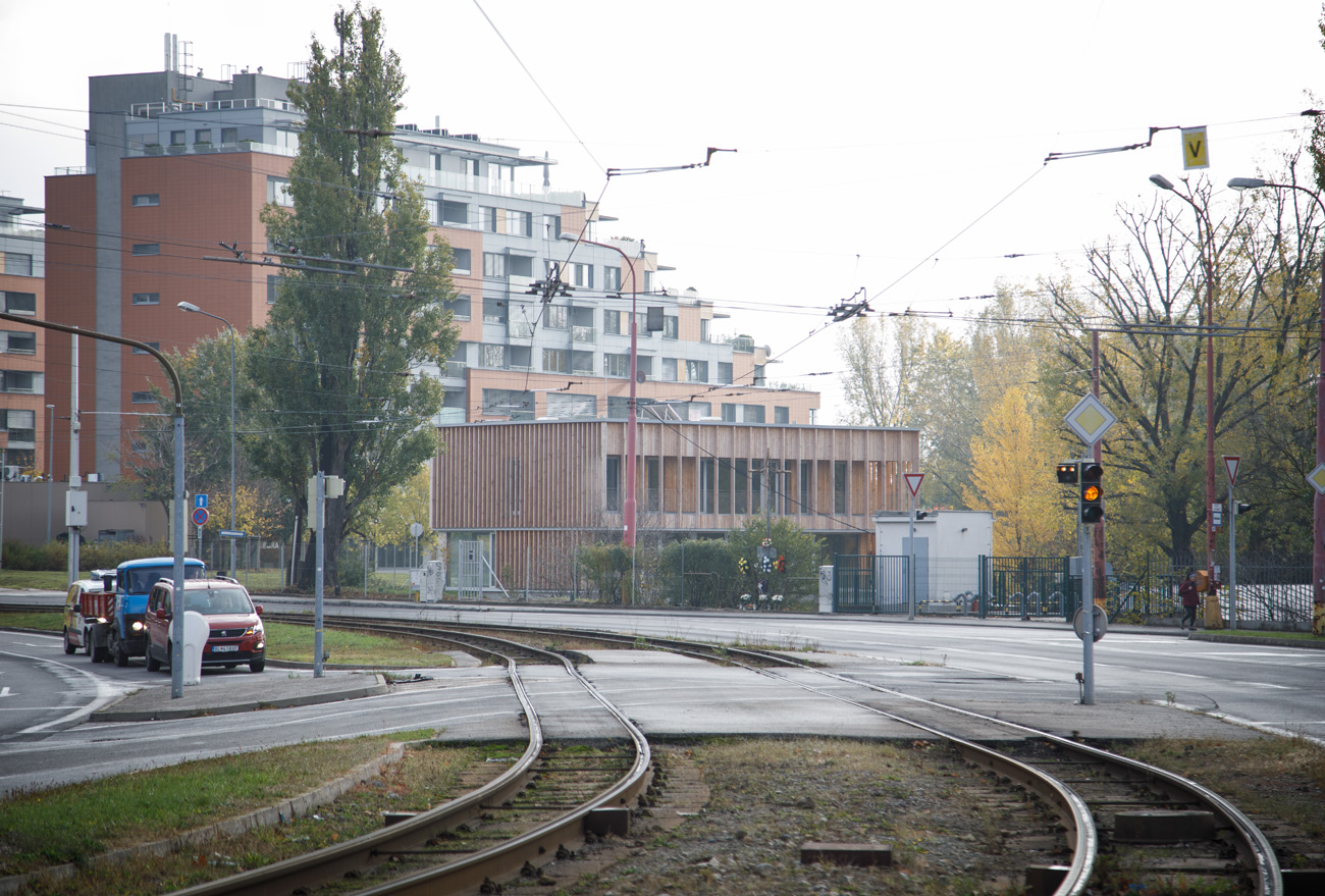 Nová lodenica pri Karloveskom ramene v Bratislave