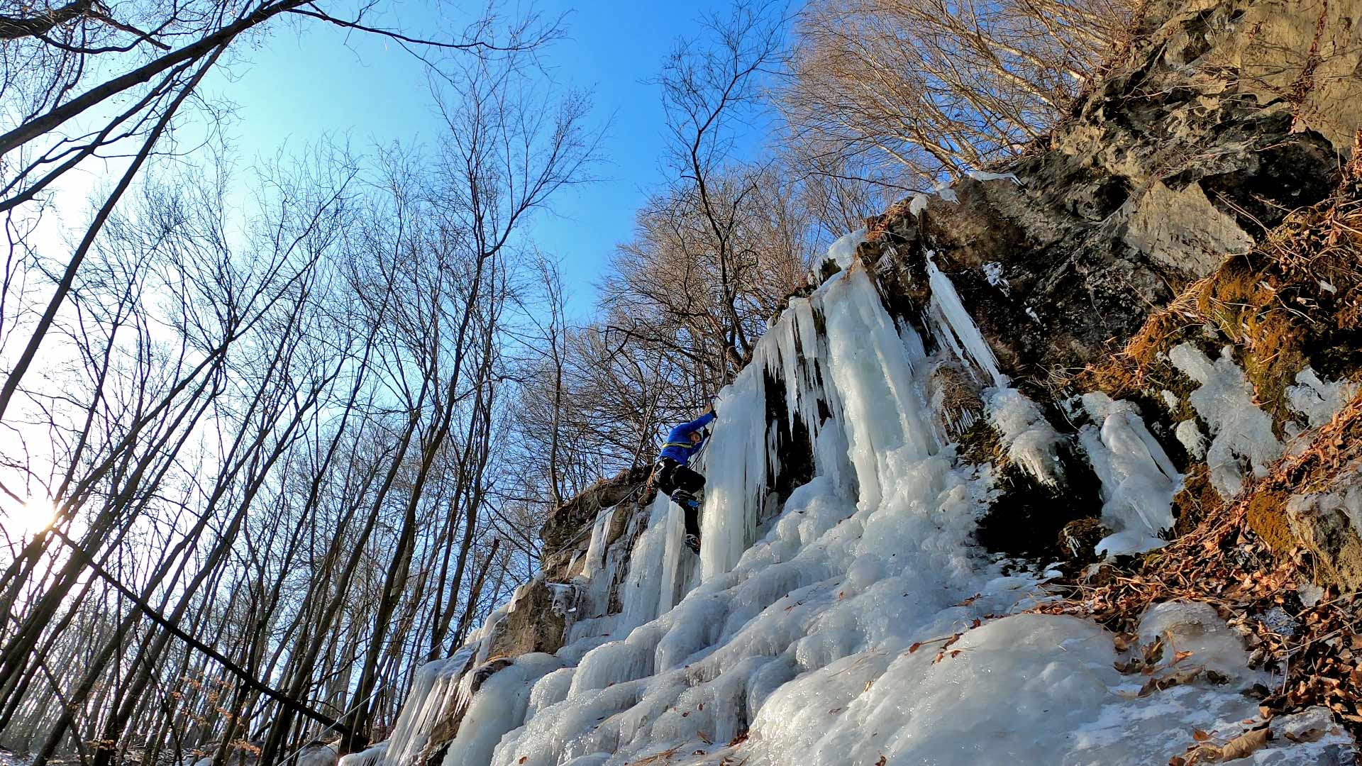 Ice climbing at Medené Hámre.