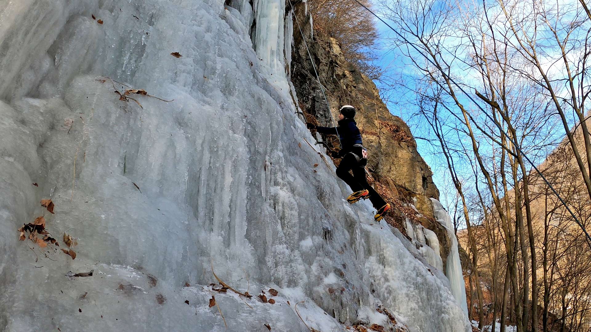 Ice climbing at Medené Hámre.